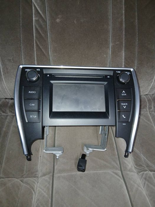 Оригінальна магнітола Toyota Fujitsu Ten