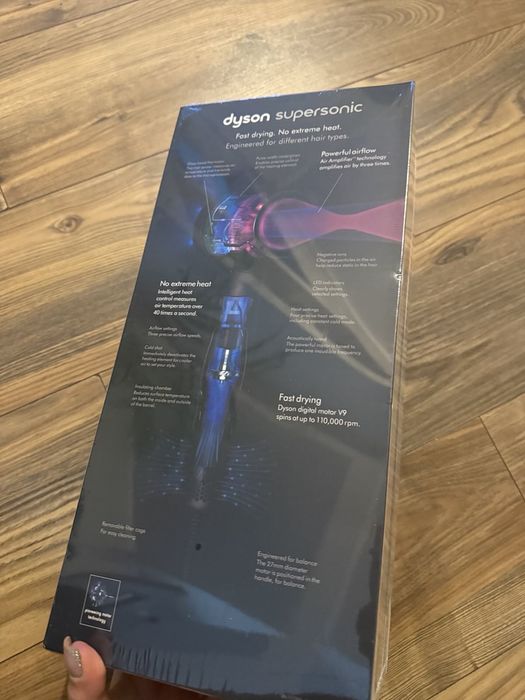 Nowa oryginalna suszarka Dyson supersonic zapakowana