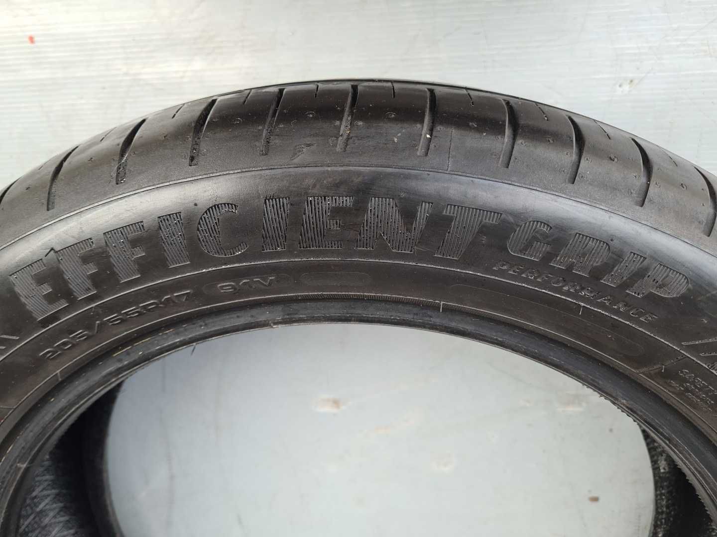 2x GOODYEAR Efficient Grip Perf. 205/55/17 91V 7mm 2020 Letnie