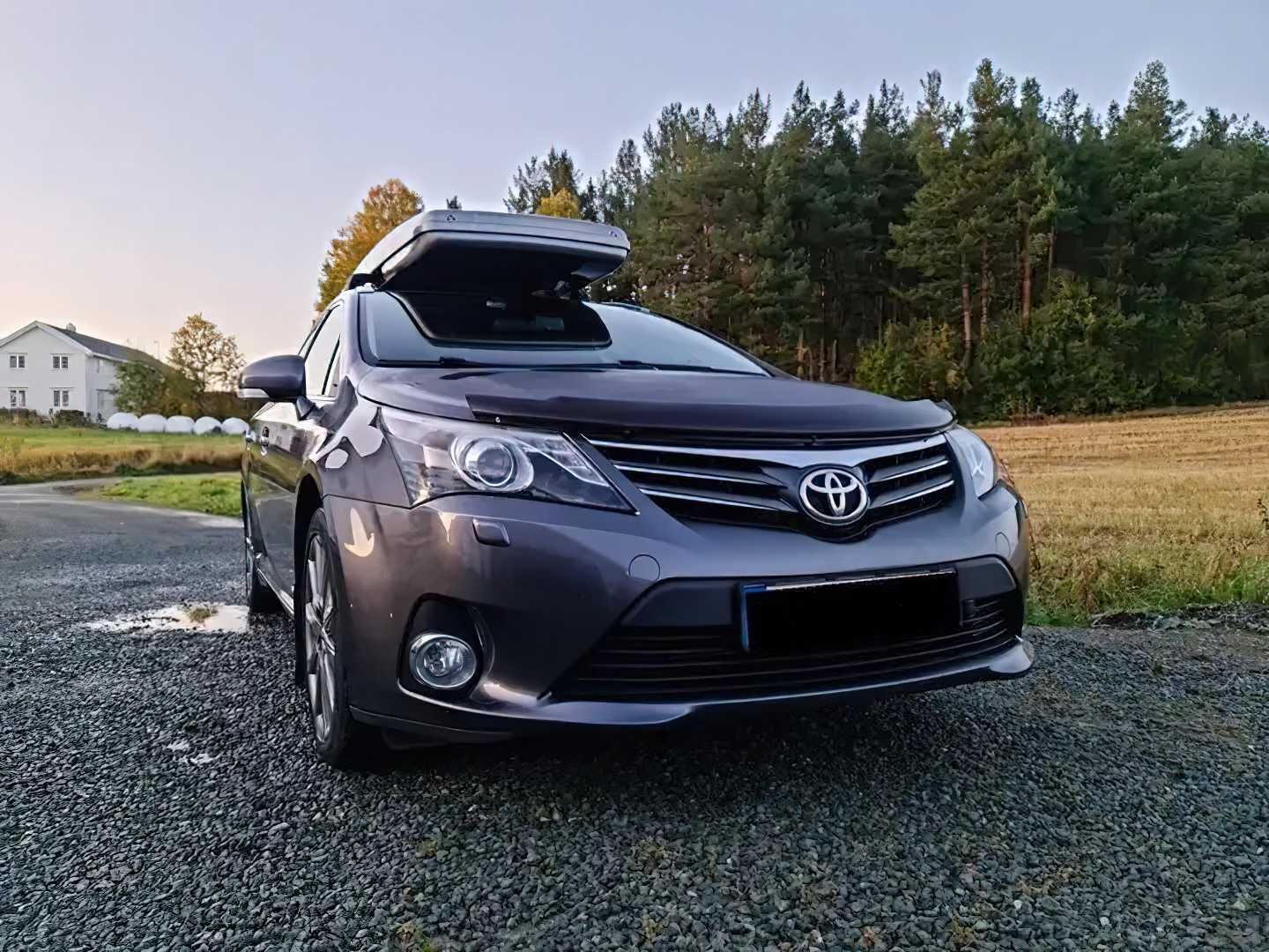 Toyota Avensis 2014