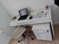Vendo Mesa de Secretária + Cadeira Escritório "Bem Estimados"