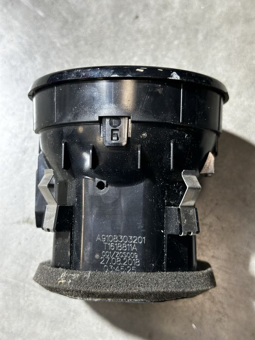 Воздуховод крутилка потоку  воздухозаборнік спрінтер Sprinter W907