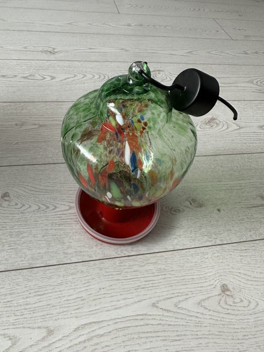 Nowy Karmnik dozownik dla ptaków na ziarno