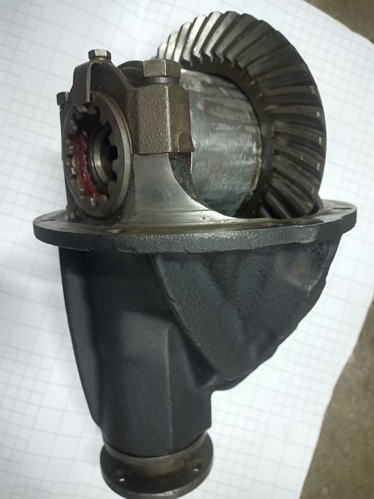 Редуктор заднього моста з блокуванням ВАЗ 2101-07 (пара 03) (10/41)