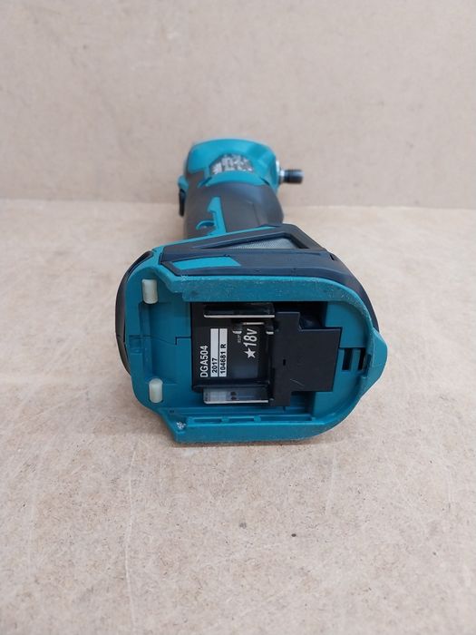 Makita DGA504 Akumulatorowa Szlifierka Kątowa Brushless 18V 2017r