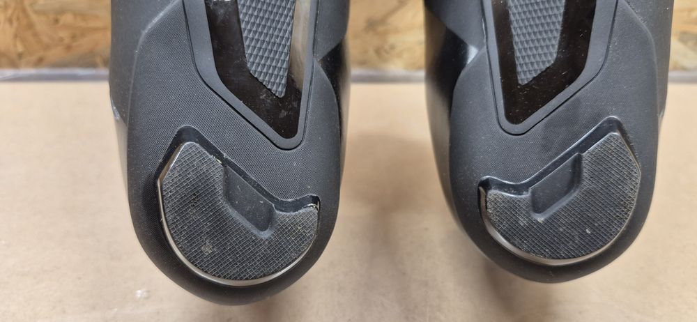 Buty rowerowe Shimano RC3 . SH-RC302 .