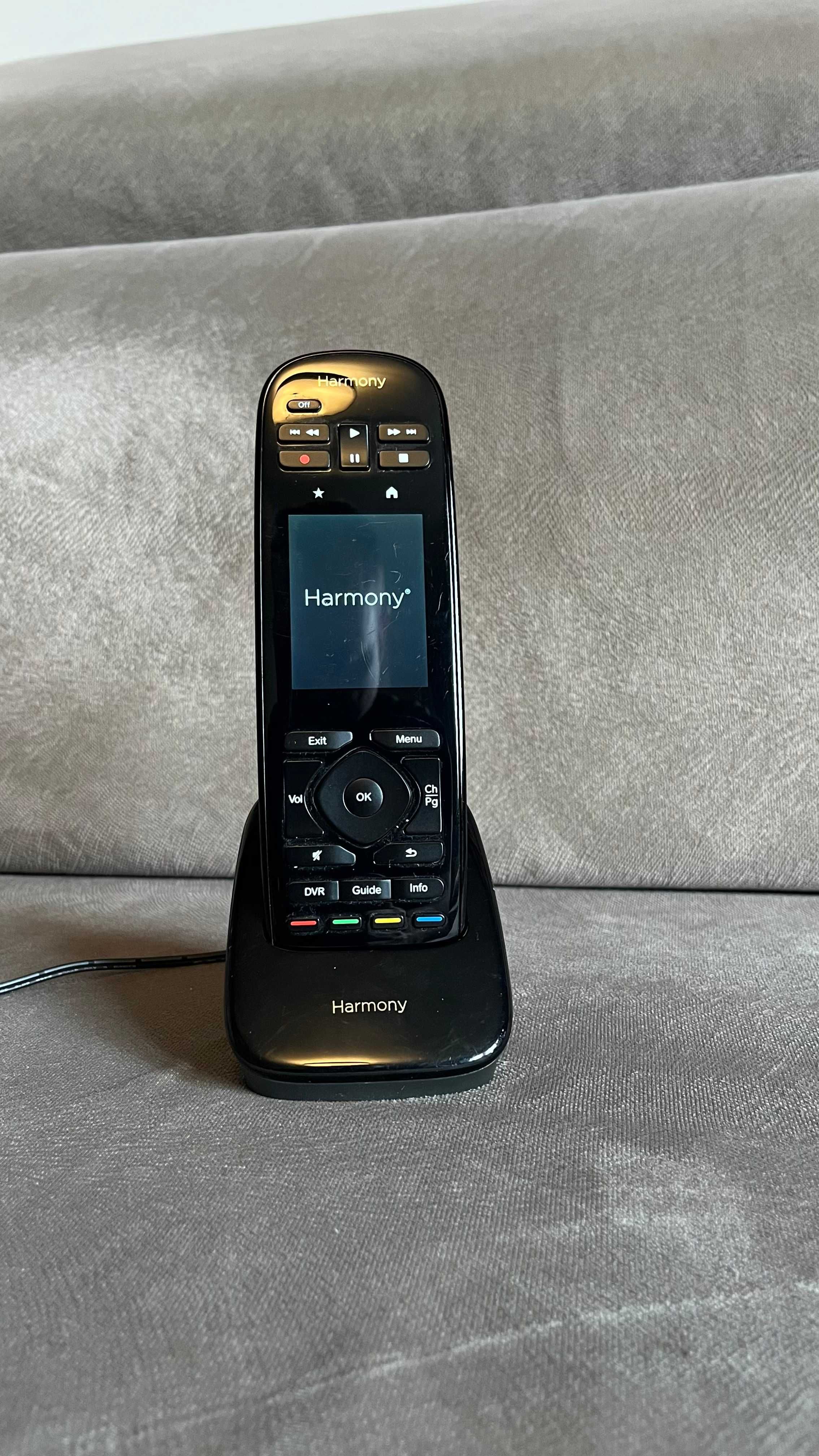 Pilot Logitech Harmony Ultimate