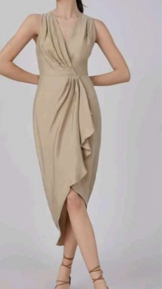 Vestido Tracado Caqui