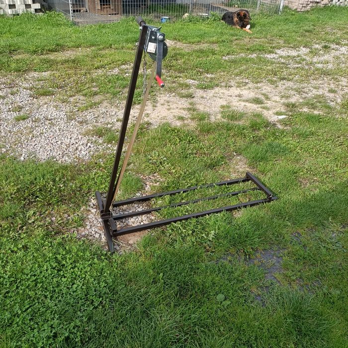 Podnośnik do traktorka kosiarki/quada