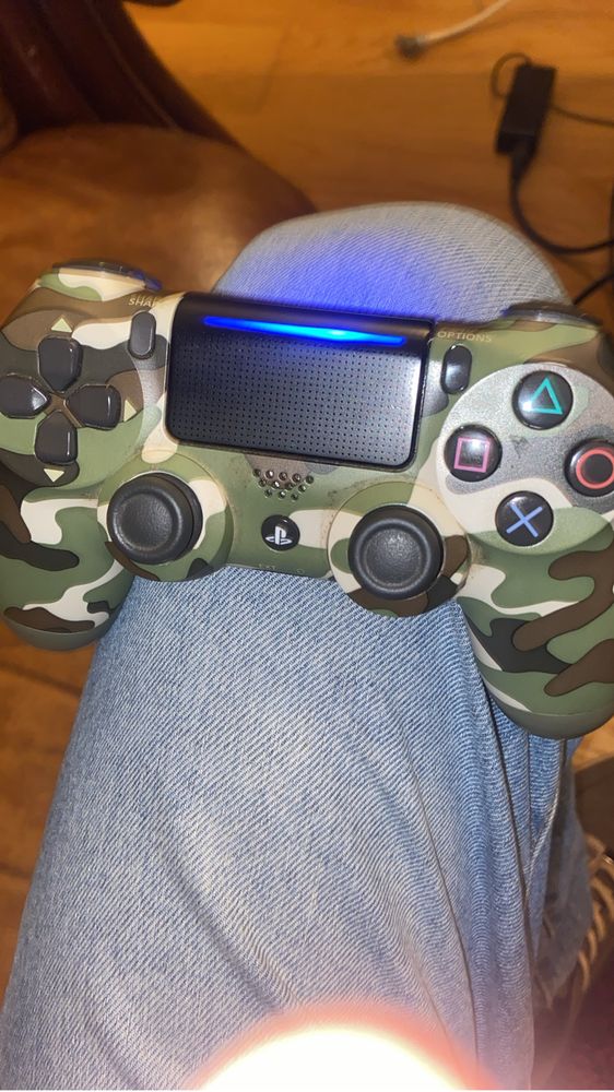 Play 4 plus 1 tera  co