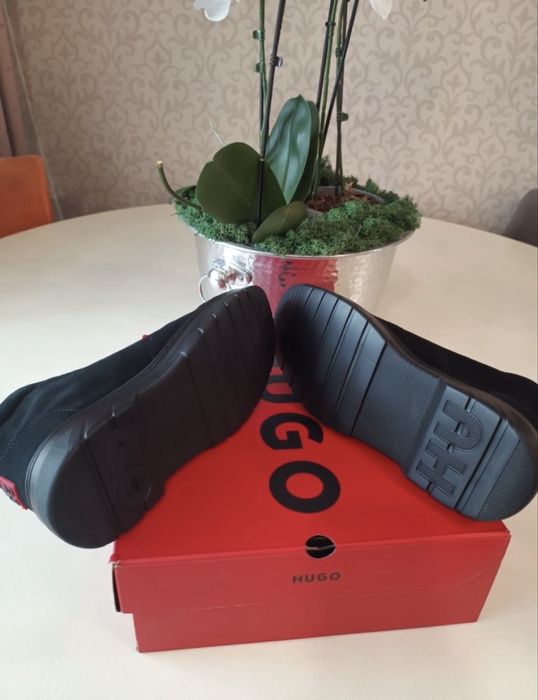 HUGO мужские ботинки, замша, оригинал.