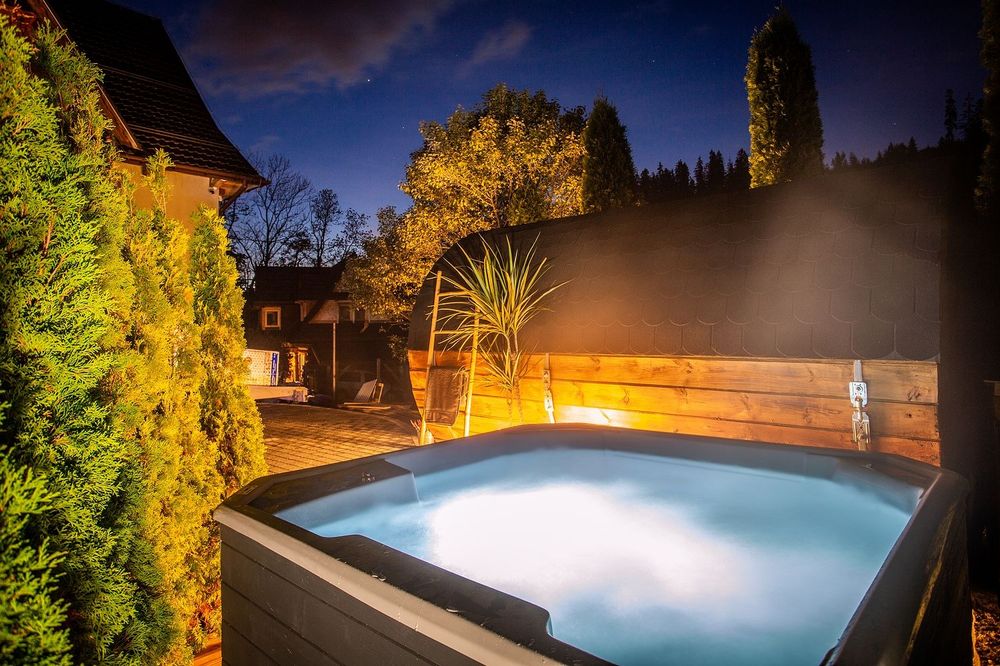 Jacuzzi balia beczka Hydromasaż Aeromasaż opalane drewnem eurolineSPA