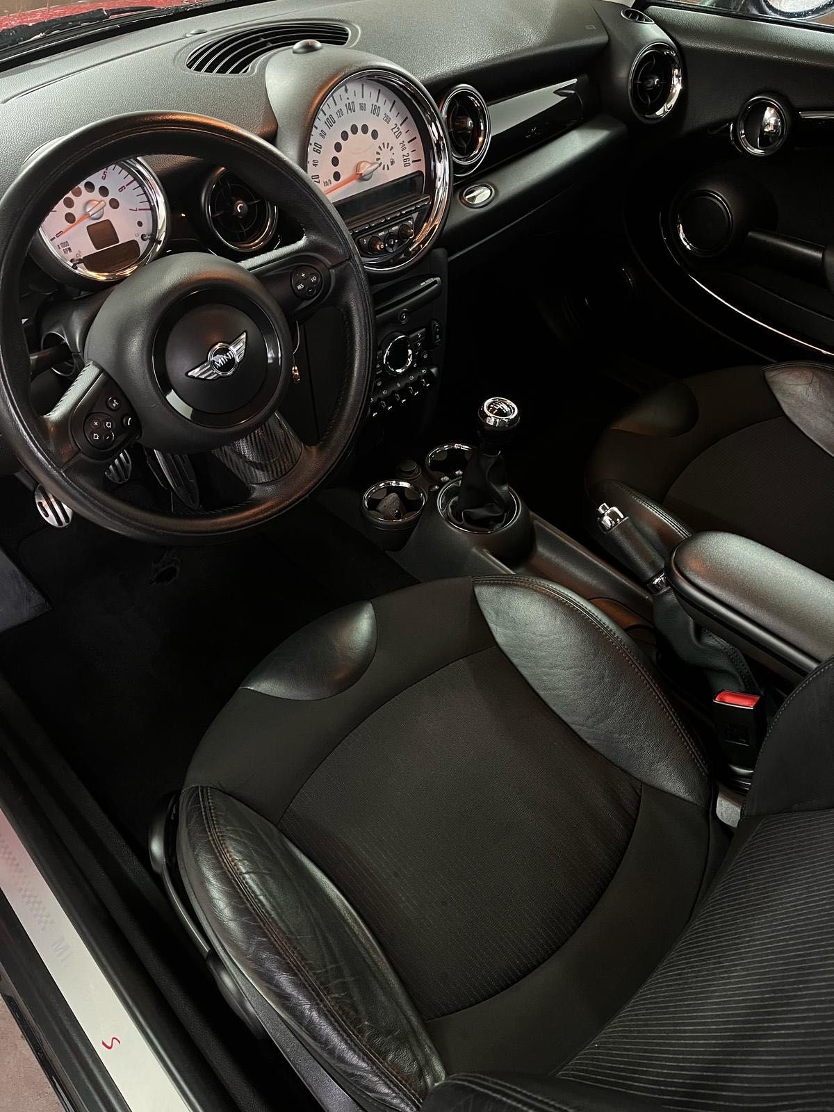 Mini Cooper SD 3 portas