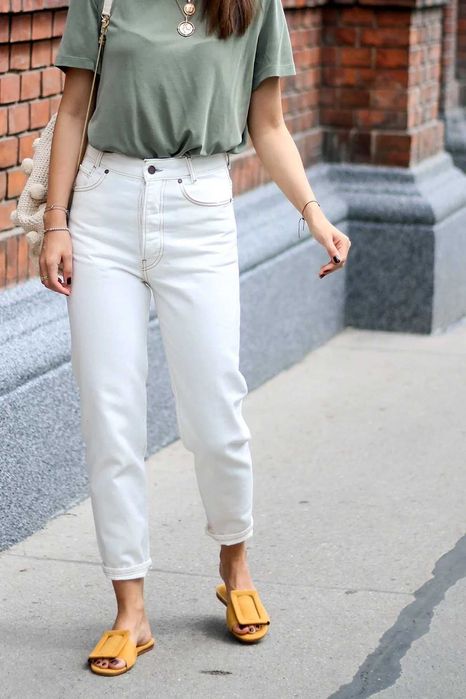 Фірмові,білі джинси,брюки,класика,40-42р з вишивкою