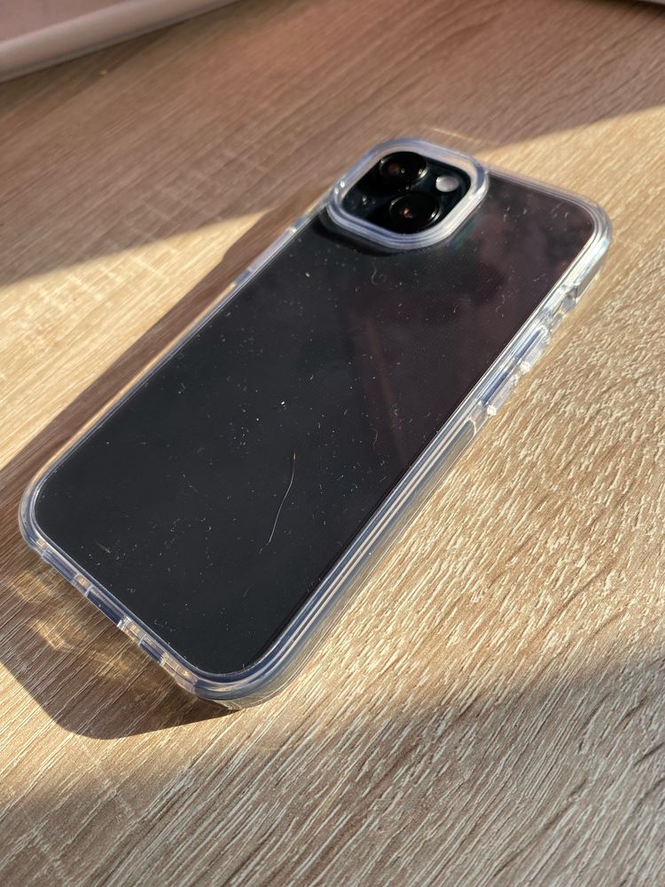 Etui przezroczyste iphone 15