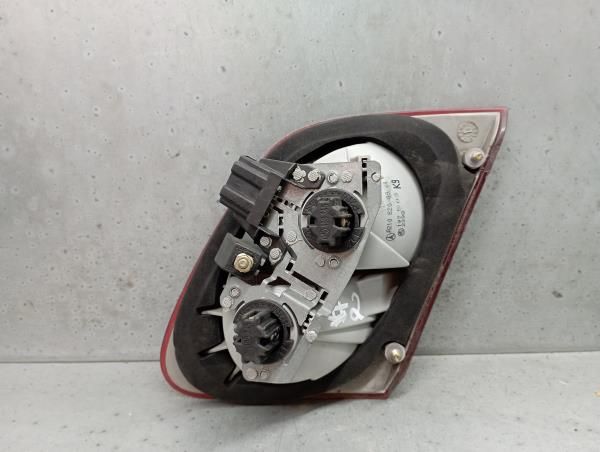 Farolim da mala esquerdo MERCEDES-BENZ Classe E (W210)