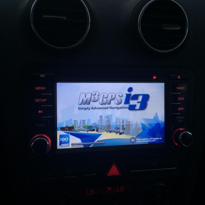 radios Novos audi a3 8p gps dvd bluethoot