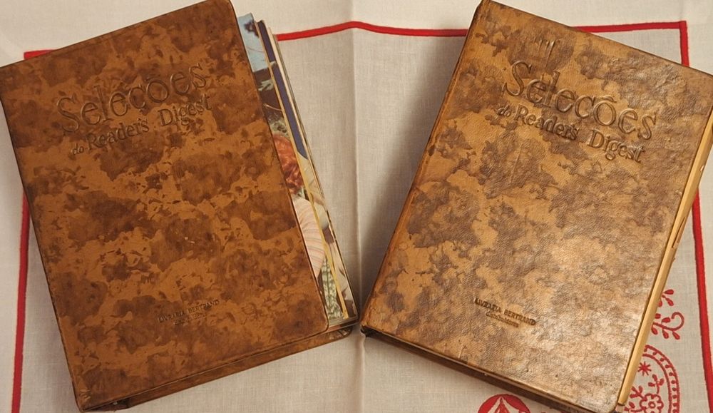 2 volumes com 12 revistas Readers  Digest ano 1959