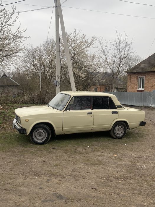 Продам ваз 2105 1981р.