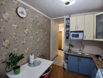 Продам 1-кімн. Вітряні Гори  21/7, Виноградар