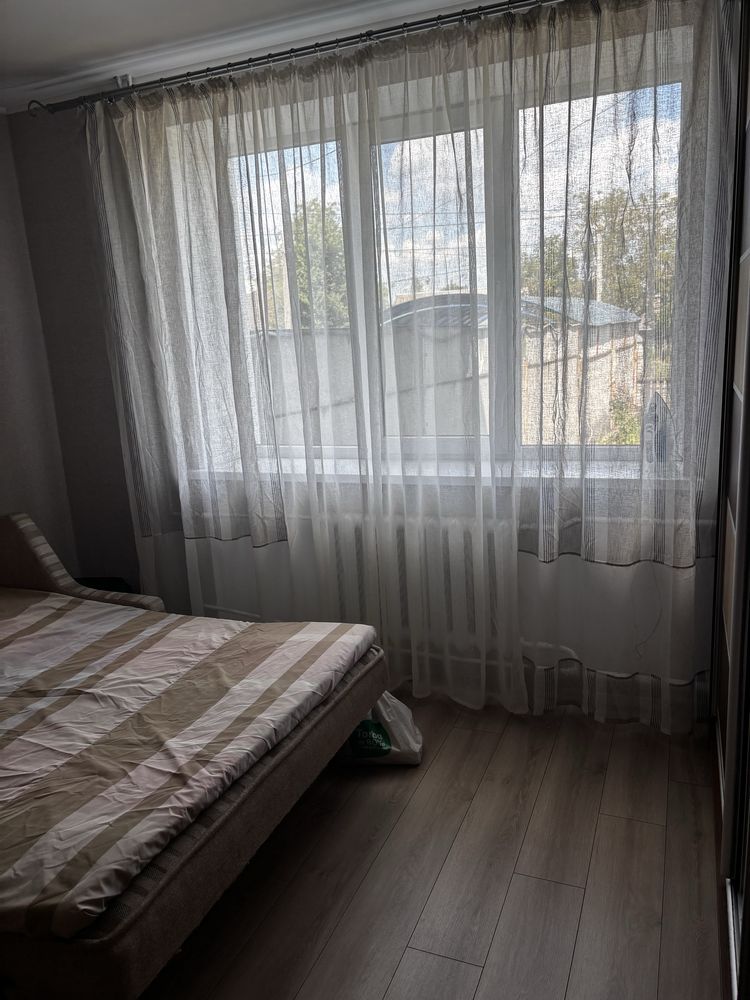 Продам чудову частину будинку