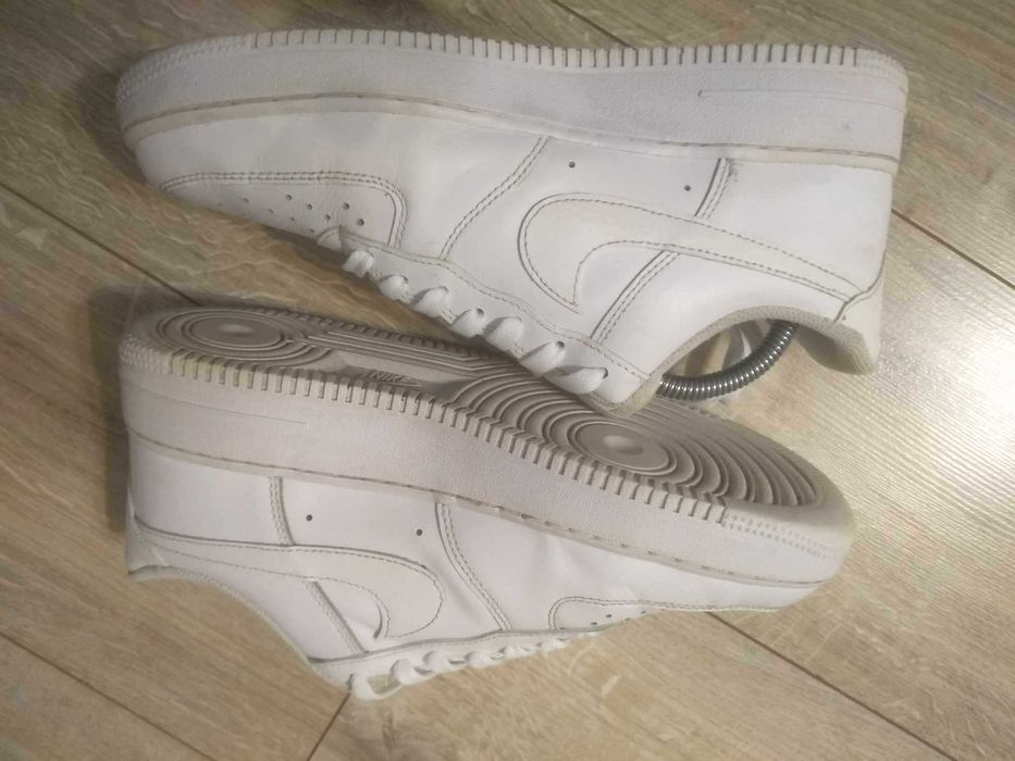 Nike Air Force 1 size 41 White Low buty AF1 super stan białe
