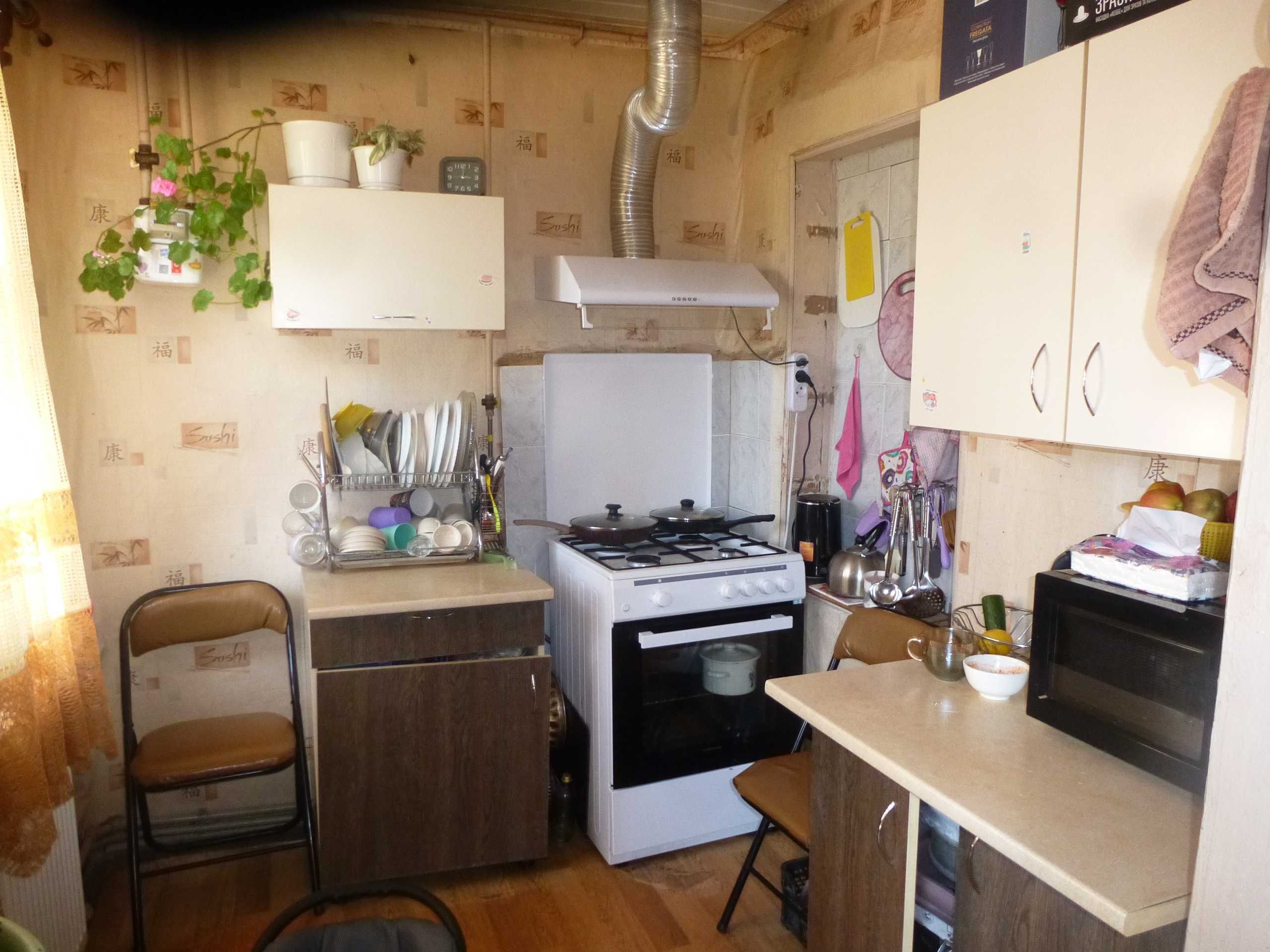 Продам квартиру в центре Змиева