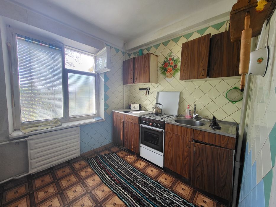 Аренда 2 х комн.кв 3 ий Шевченковский по улице  Авраменко на  3 этаж