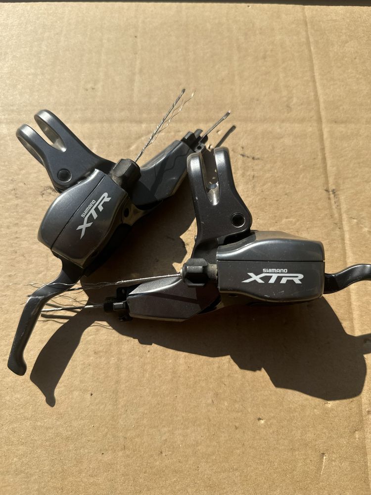 Klamkomanetki Shimano XTR ST-M960 3x9