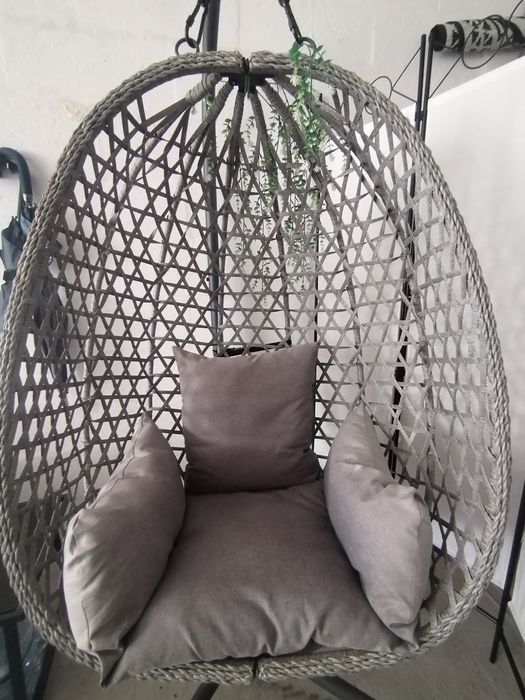 Cadeira de Baloiço com Almofada