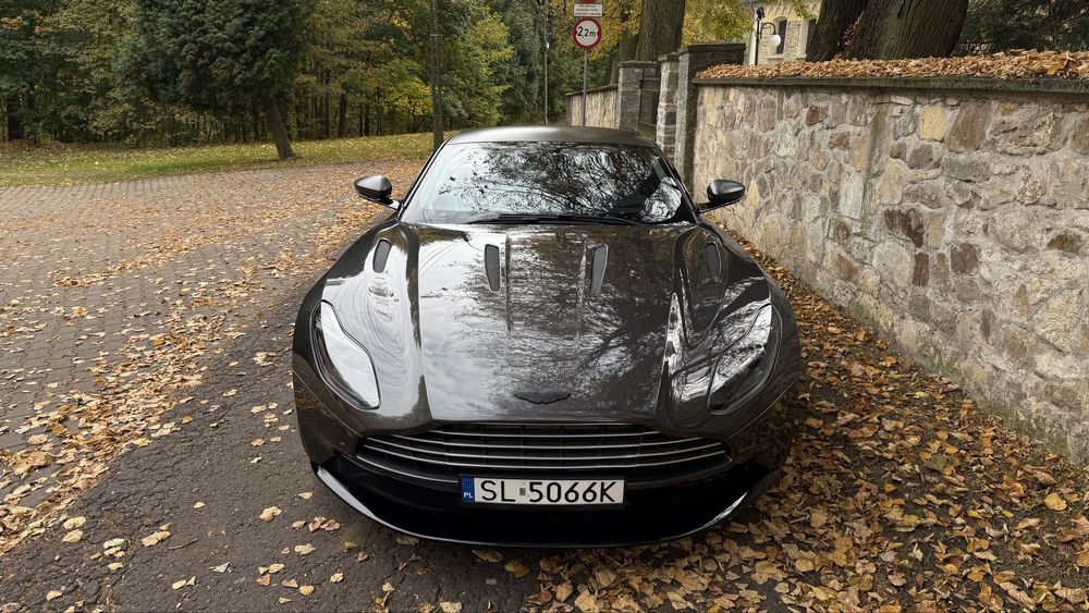Aston Martin DB11 V12 5.2 twin turbo 608km PPF zamiana