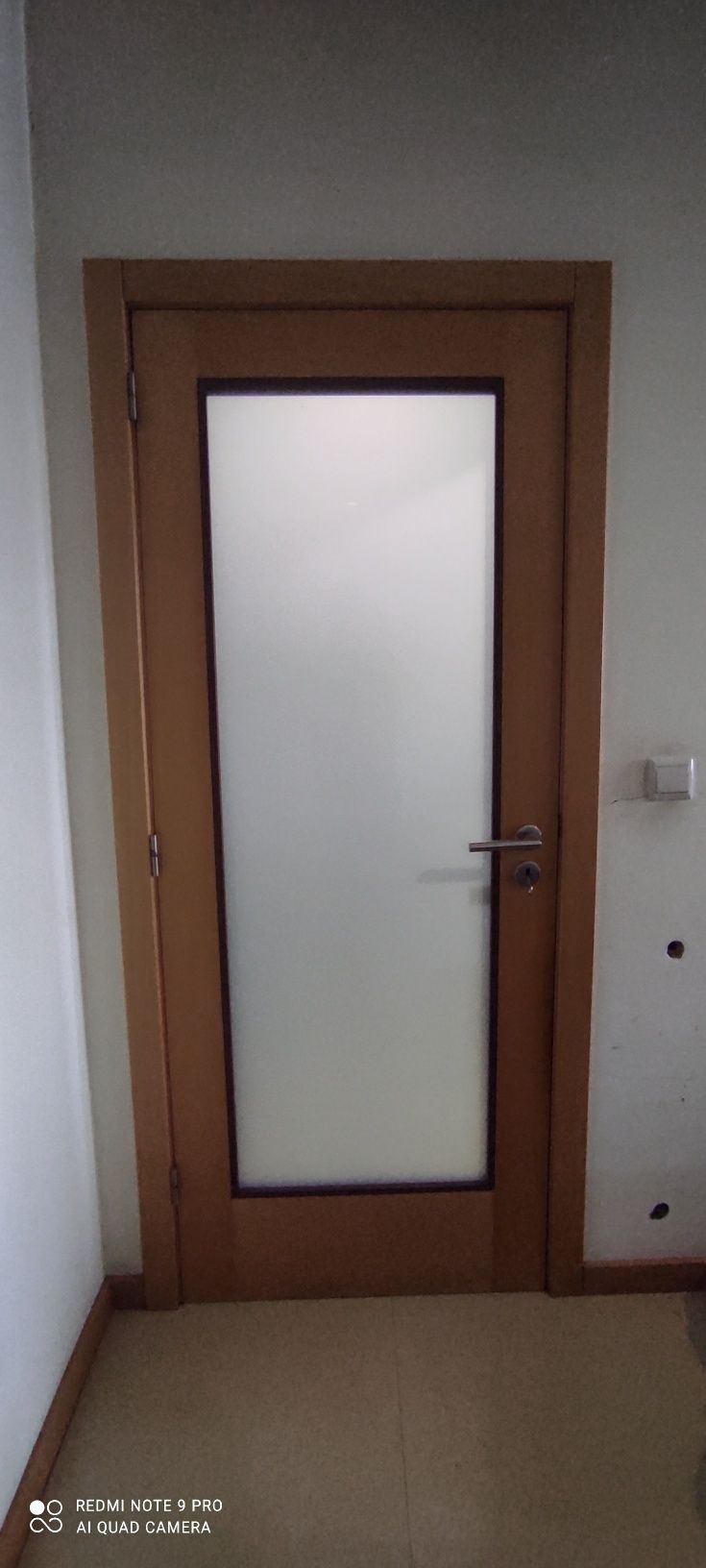 Vendo duas portas em faia