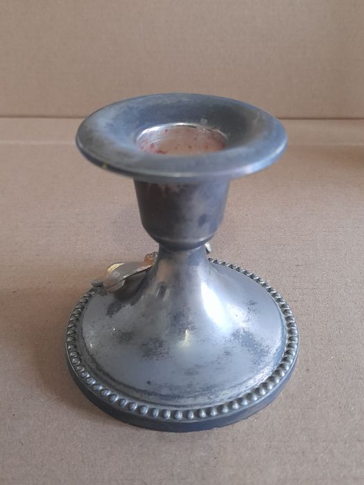 Suporte de casquinha para velas