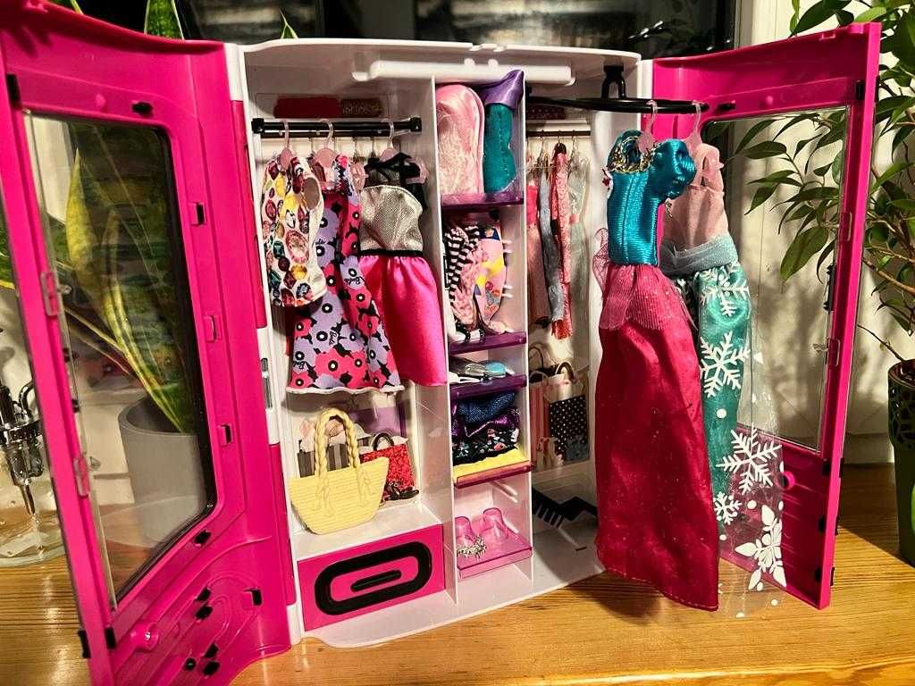 Barbie x 6 + Ken x 1 +  modna szafa na ubranka