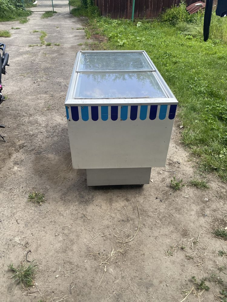 Морозильна камера 6000грн