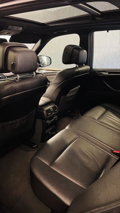 Прокат/Оренда авто з водієм