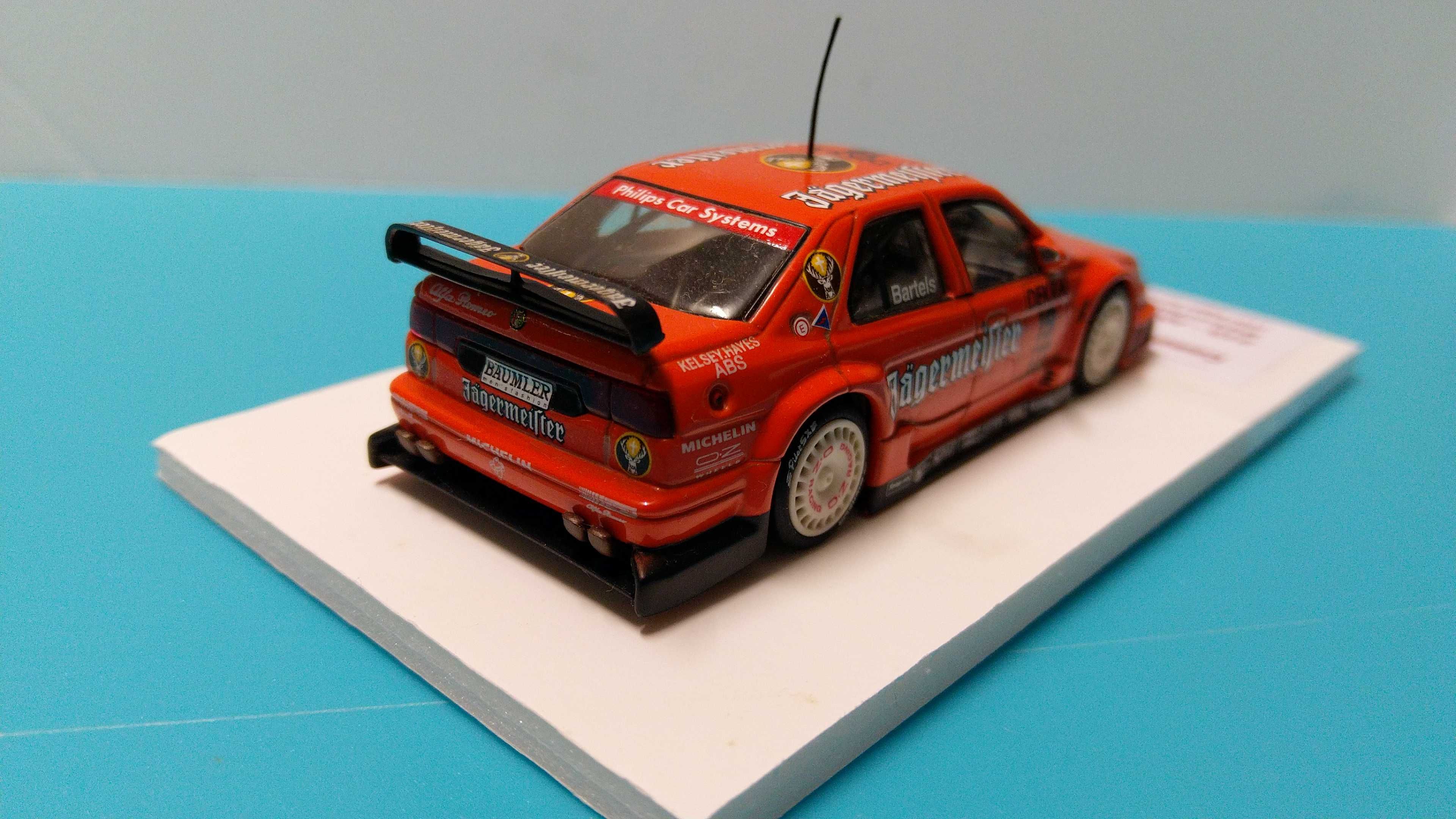 Alfa Romeo 155 V6 TI #19 - Campeonato DTM 1995 - Minichamps esc 1/43