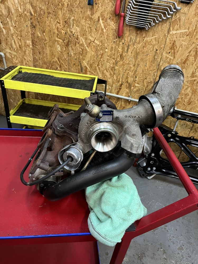 Bi Turbo Volvo V60 S60 XC60 V70 S80 2.0D 181 koni