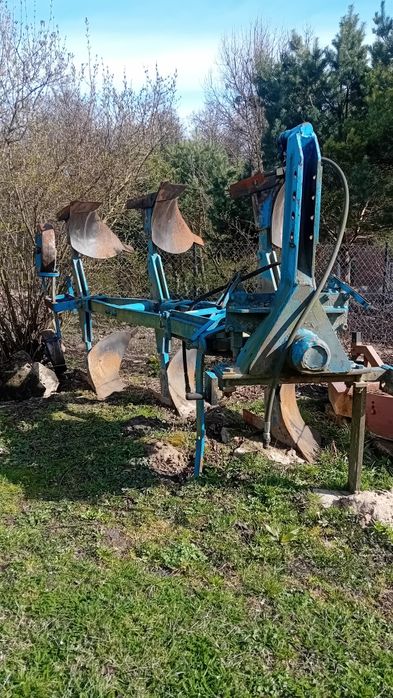 Pługi obrotowe Frost