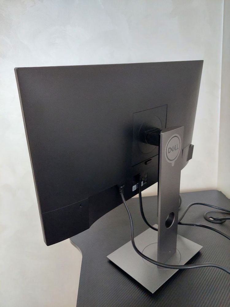 Монітор 24” Dell P2419H