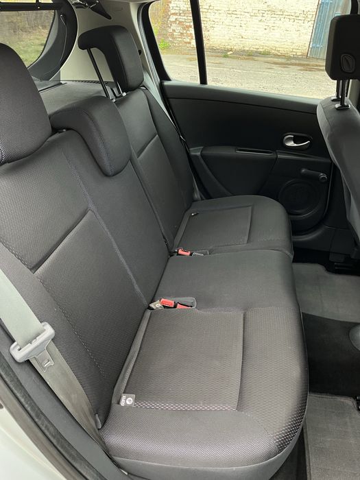 Рено Кліо 3 1.6 бенз