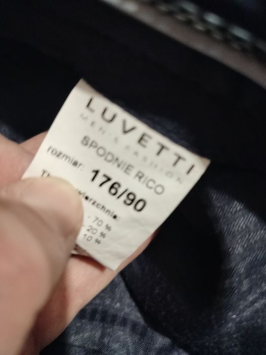 Garnitur Luvetti granatowy marynarka + spodnie