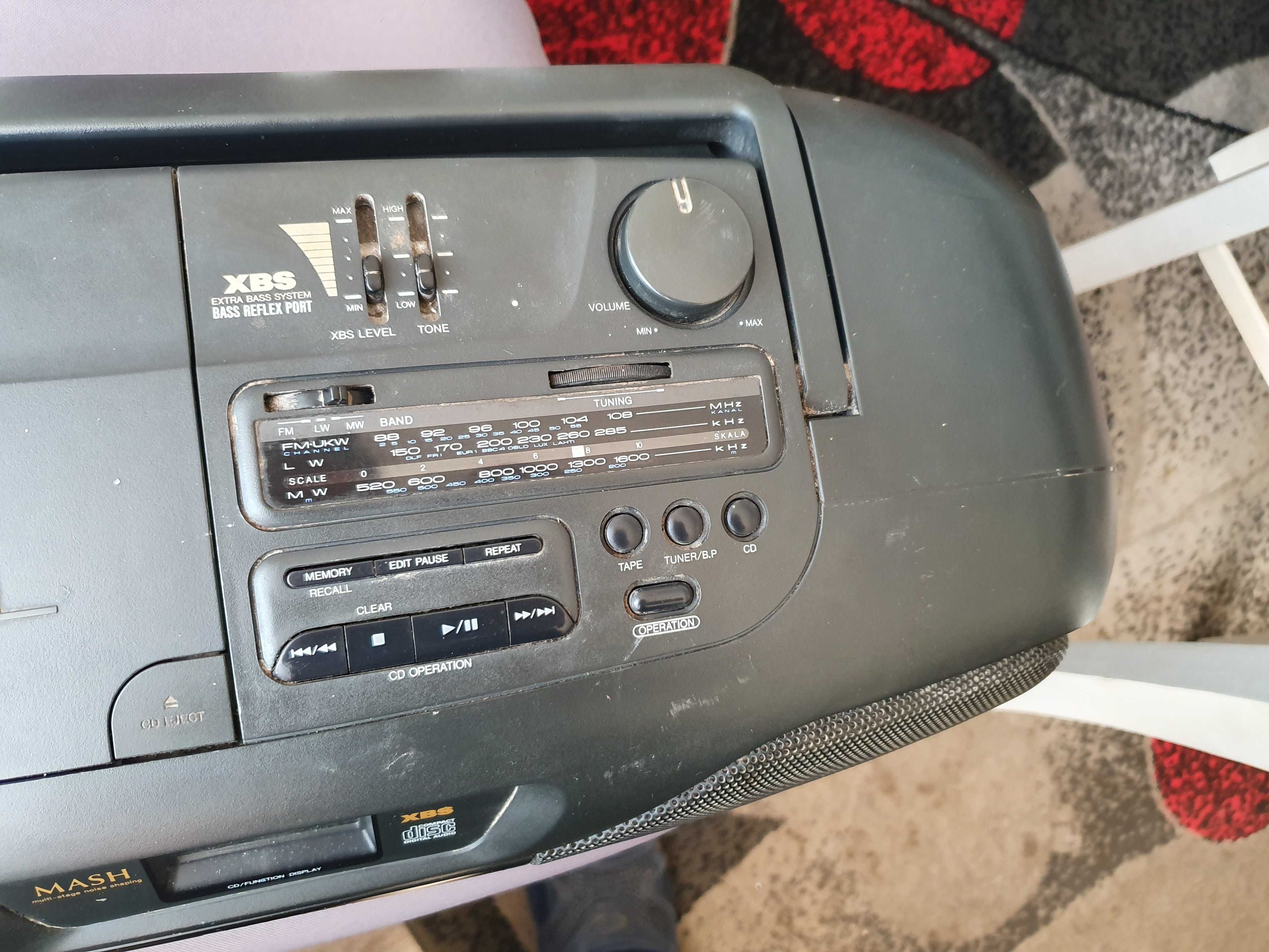Stary zabytkowy radiomagnetofon Panasonic RX-DS101 vintage