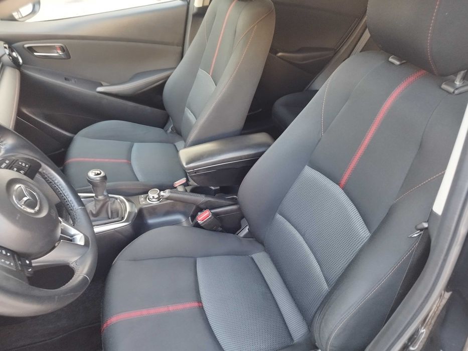 Mazda 2 1.5 diesel Execellence Navi 2015