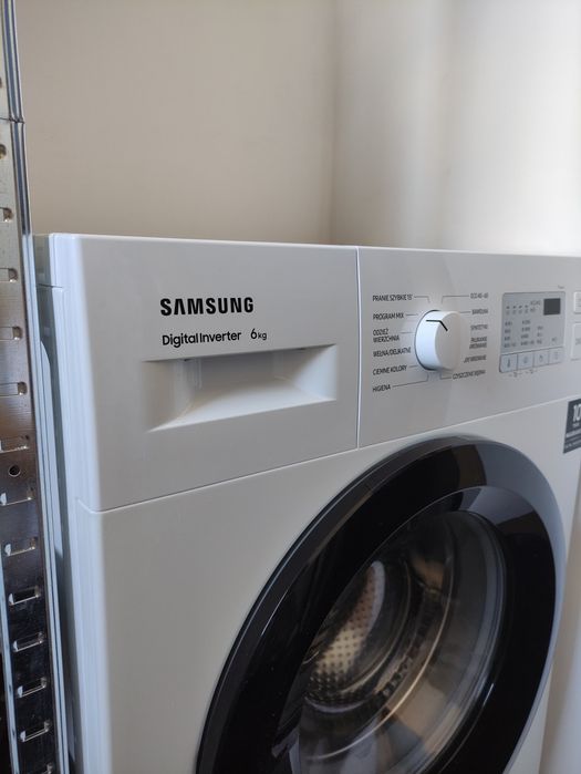 Pralka Samsung 6 kg, 1200 obr/min – jak nowa,
