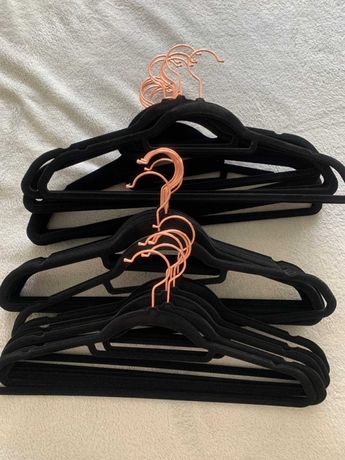 50 sztuk antypoślizgowe wieszaki na ubrania do szafy garderoby czarne