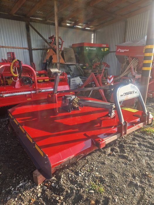 Kosiarka, rozdrabniacz, mulczer, tłuka.