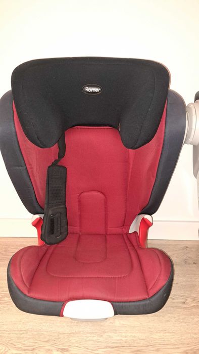 Fotelik samochodowy Britax Römer KIDFIX XP SICT – 15–36 kg