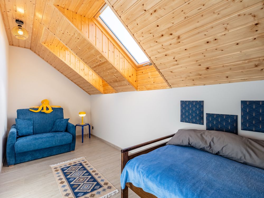 Pod Lasem- nowoczesne 6-osobowe apartamenty na wynajem w Łukęcinie