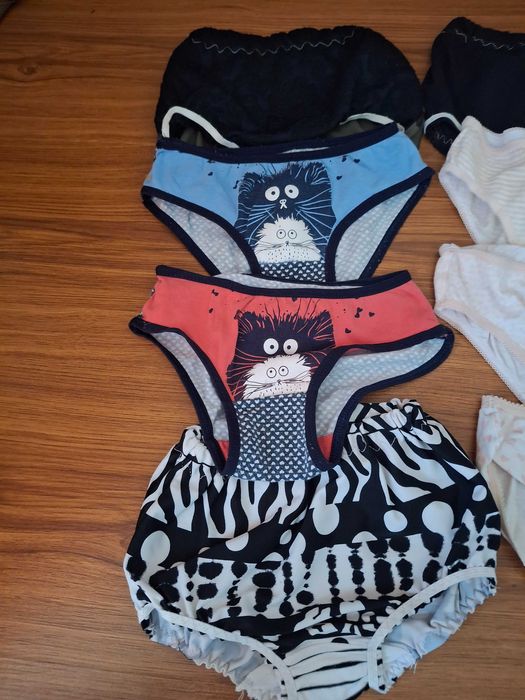 Трусики дитячі George, Nikoletta Миколаїв для дівчинки 92/98, 2-3 роки